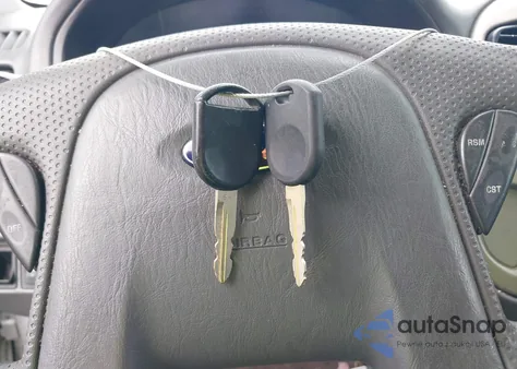 2005 Ford Escape Xlt из США, поврежденный, VIN 1FMYU03185KE08782